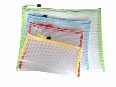  PVC Zipper Bag  Edge-wrapped with Ball Patten  BDS5022